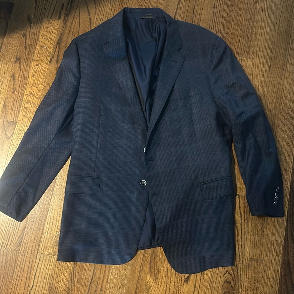 COPY - Hickey Freeman plaid navy blazer